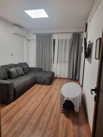 Garsonieră decomandată în Exterior Vest