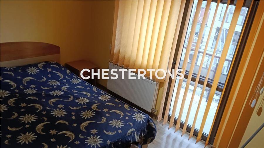 Apartament cu 3 camere decomandat în Berceni