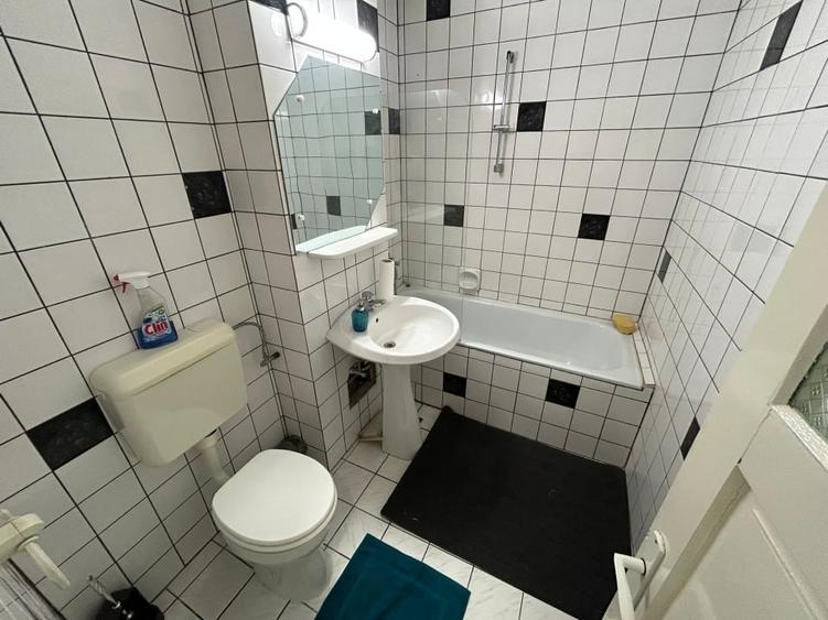 Apartament cu 2 camere decomandat în Aradului