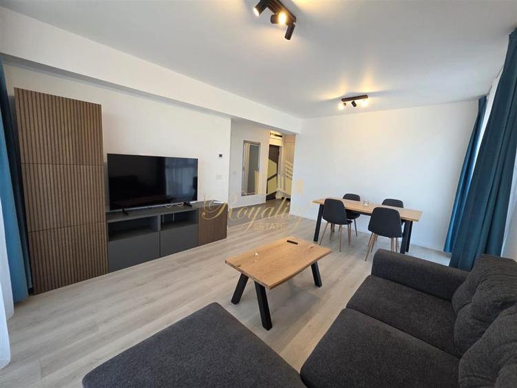 Apartament cu 2 camere decomandat în Lipovei