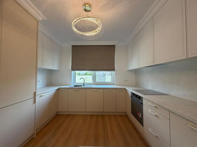 Duplex cu 3 camere cu Canalizare în Moșnița Nouă