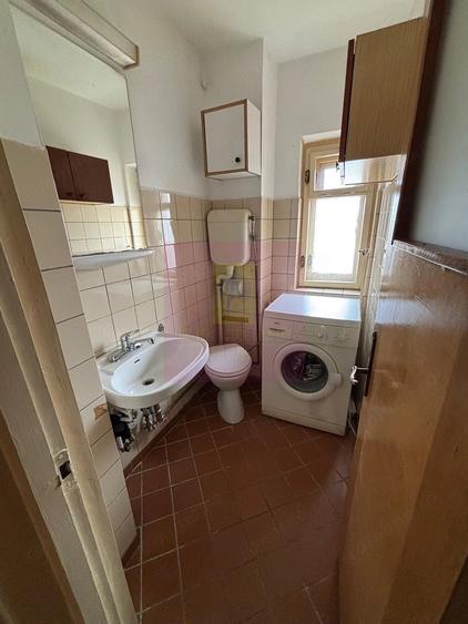 Apartament cu 3 camere decomandat în Decebal