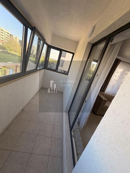 Apartament cu 2 camere decomandat, mobilat în Metalurgiei