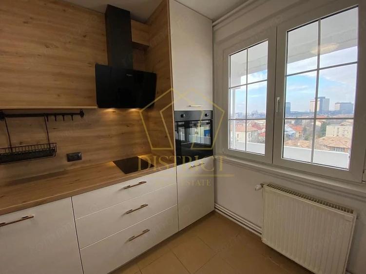 Apartament cu 3 camere semidecomandat în Take Ionescu