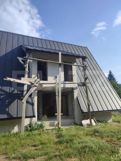 Casă individuală cu 3 camere cu Canalizare în Exterior Nord