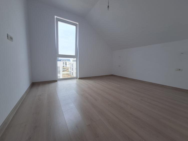 Apartament cu 2 camere semidecomandat în Freidorf