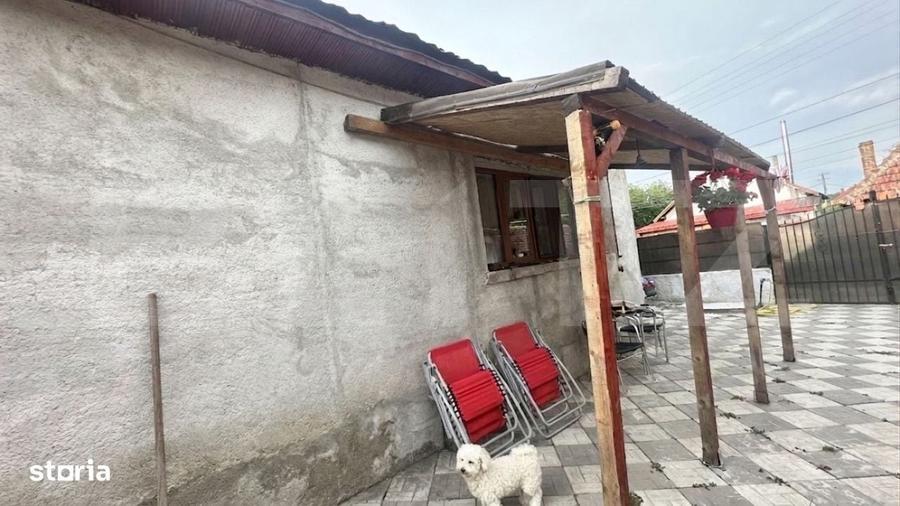 Casă cu 2 camere cu Teren 214 Mp în Căstău