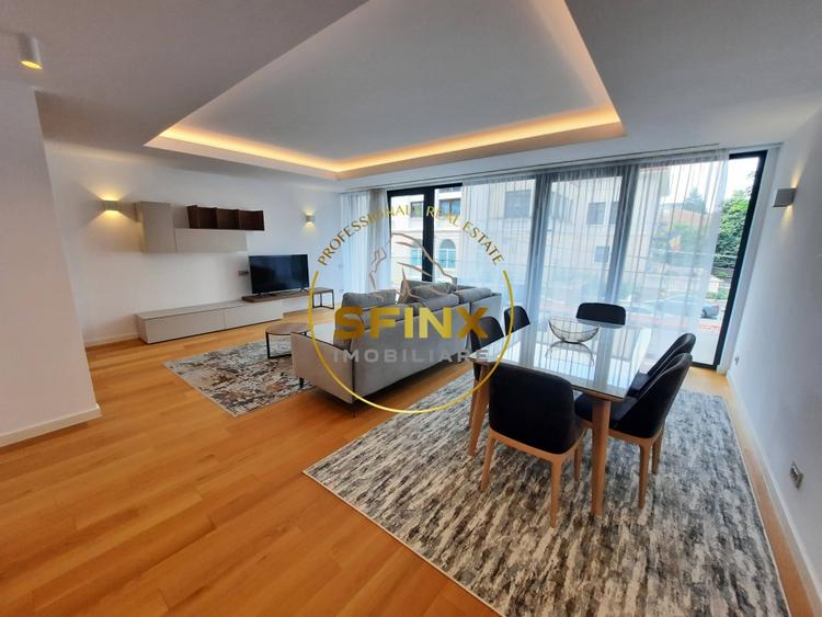 Apartament cu 4 camere decomandat, mobilat în Primăverii