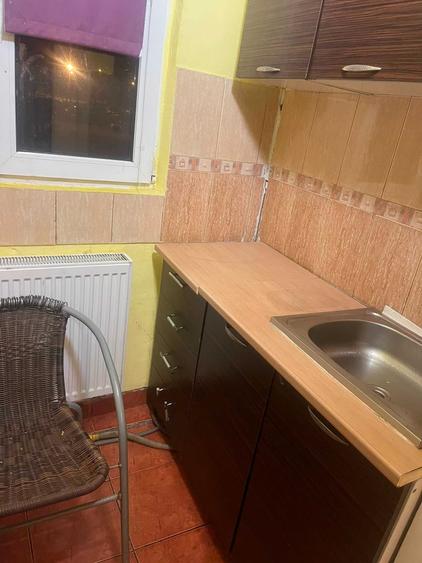Proprietar inchiriez garsoniera Calea Lipovei Piata Noua - 3