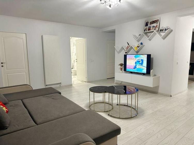 Casă cu 4 camere în Rontău