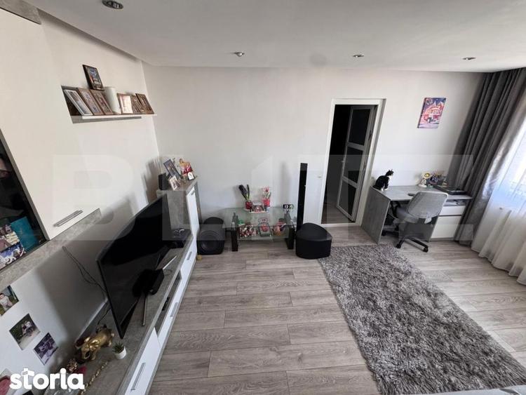 Apartament cu 2 camere în Micro 6