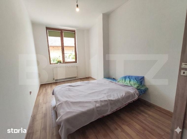 Casă cu 5 camere cu Teren 598 Mp în Central