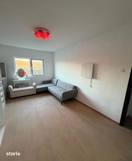 Casă cu 2 camere cu Teren 50 Mp în Central
