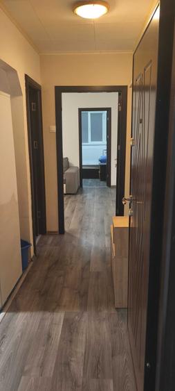 Proprietar inchiriez apartament 2 camere Scoala 8 - 2