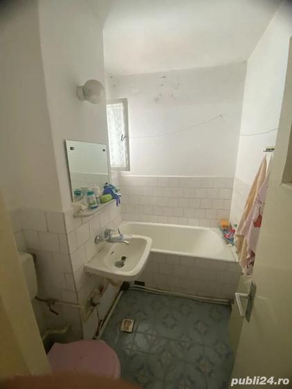 Apartament cu 3 camere decomandat în Târgu Ocna