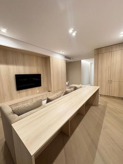 Apartament cu 3 camere decomandat, mobilat în Pipera