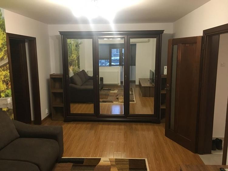 Apartament cu 2 camere semidecomandat în Liviu Rebreanu