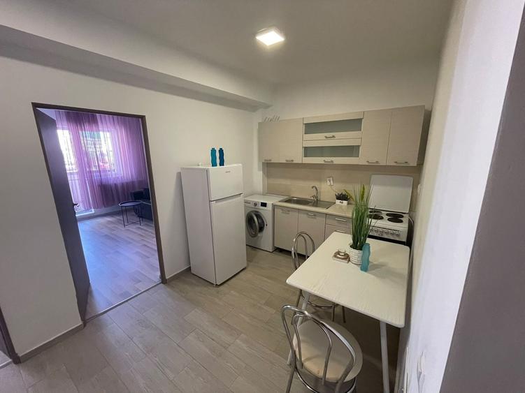 Apartament cu 2 camere decomandat, mobilat în Bună Ziua