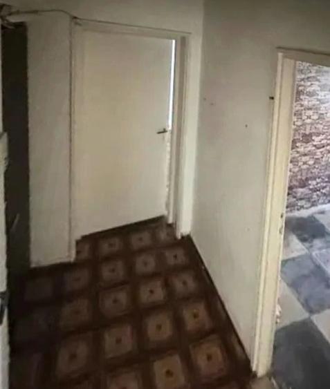 Apartament cu 3 camere semidecomandat în Tractorul