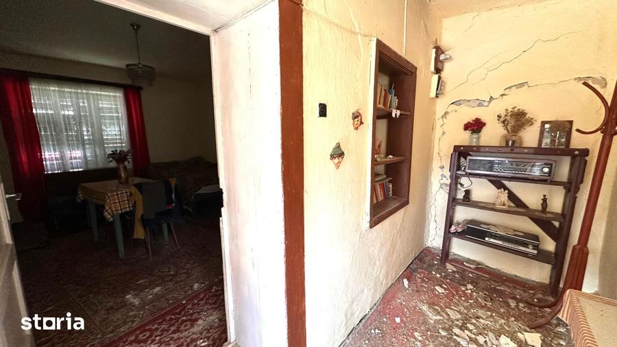 Casă cu 2 camere cu Teren 660 Mp în Nocrich
