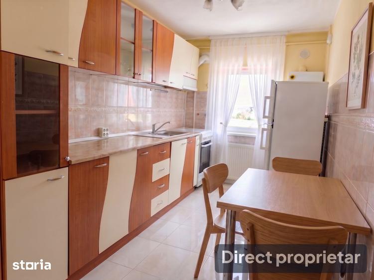 Apartament cu 3 camere decomandat în Triaj