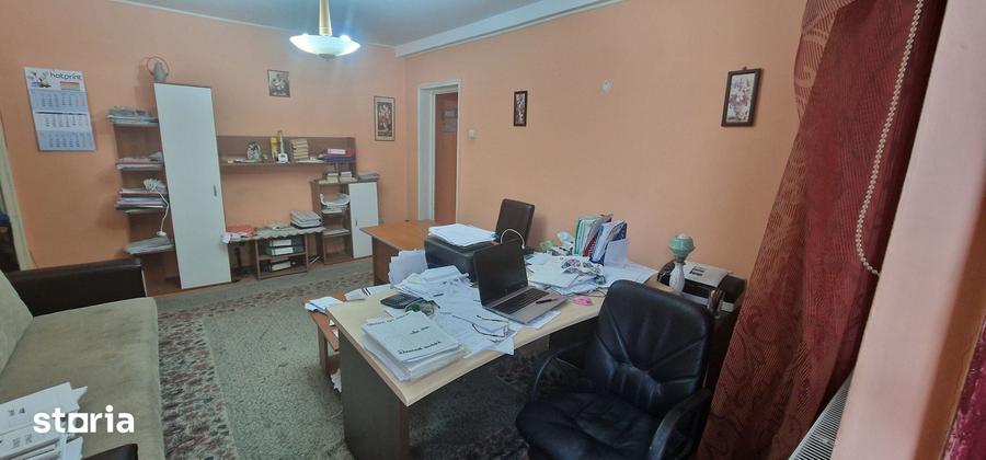 Apartament cu 3 camere în Gara