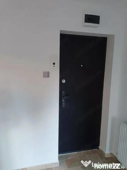 Apartament cu 2 camere semidecomandat în Astra