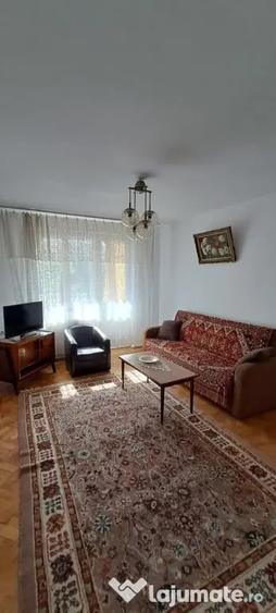 Apartament cu 2 camere semidecomandat în Calea București