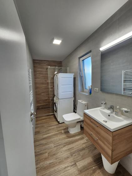 Duplex cu 4 camere cu Canalizare în Moșnița Veche