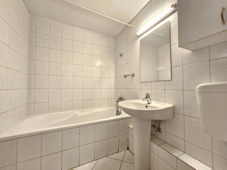 Apartament cu 2 camere decomandat, mobilat în Aviației
