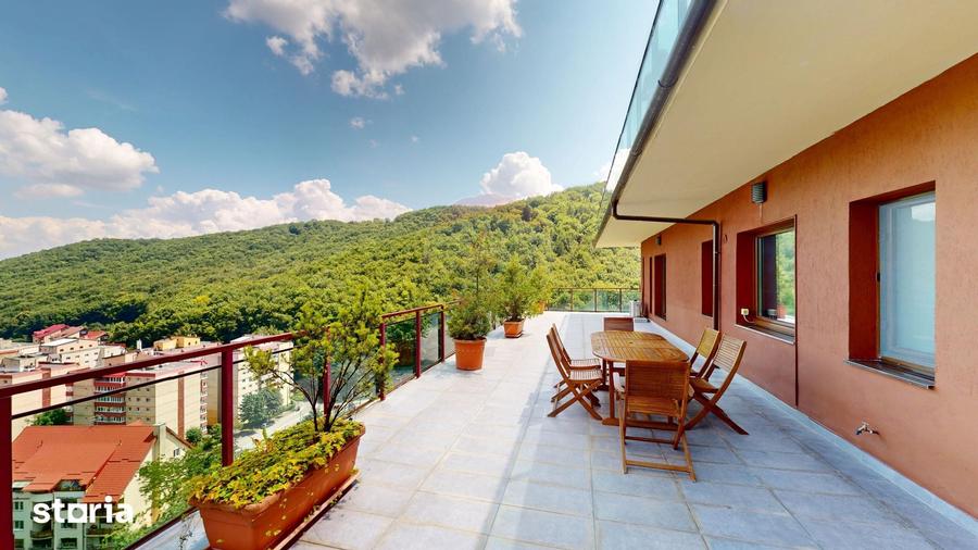 Apartament cu 3 camere în Valea Cetății