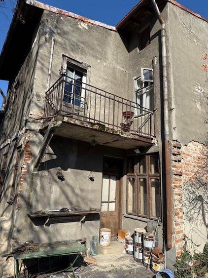 Casă cu 6 camere cu Canalizare în Armeneasca