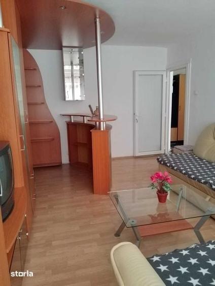 Apartament cu 3 camere în Alfa