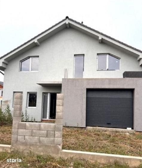 Casă cu 4 camere cu Teren 480 Mp în Jucu