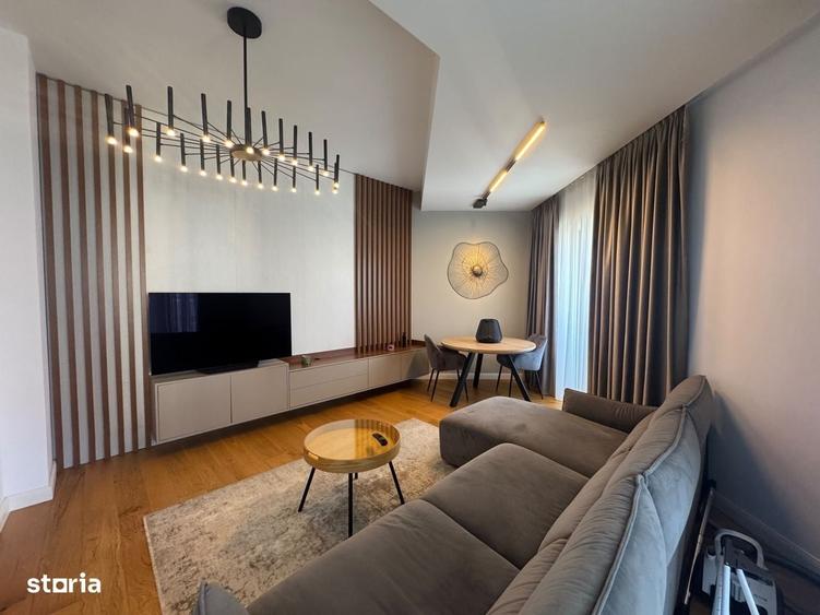 Apartament cu 2 camere decomandat în Băneasa