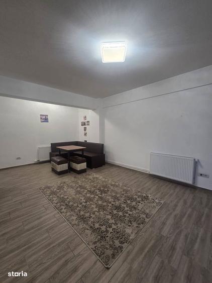 Se inchiriaza apartament 2 camere parter inalt + loc parcare - 10