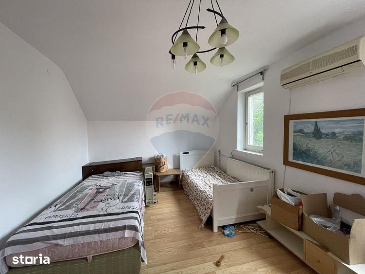 Casă cu 5 camere cu Teren 373 Mp în Dămăroaia