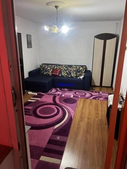 Garsonieră, mobilată în CET