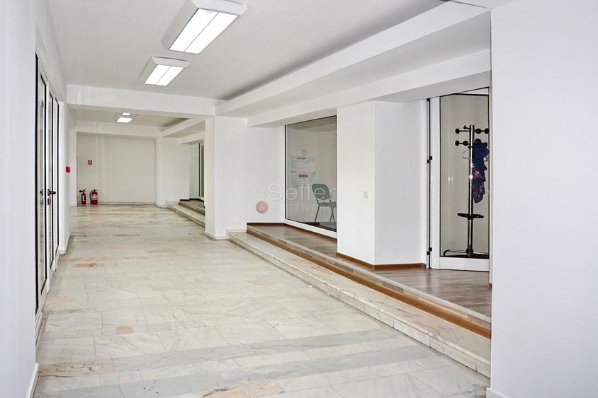 Spațiu comercial, de 807 mp, în Calea București