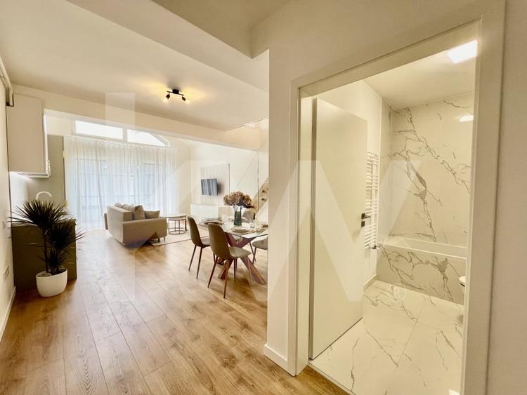 Apartament cu 2 camere semidecomandat în Cristian