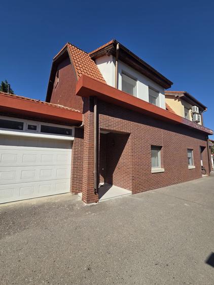 Duplex cu 7 camere cu Garaj în Pipera