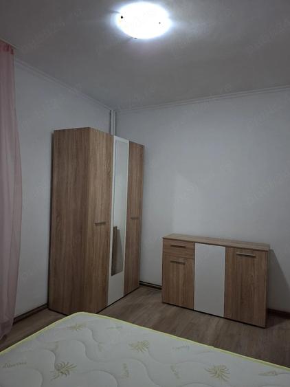 Apartament cu 2 camere nedecomandat în Podu Roș