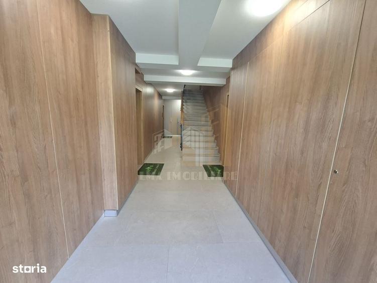 Apartament cu 2 camere decomandat în Poiana Brașov