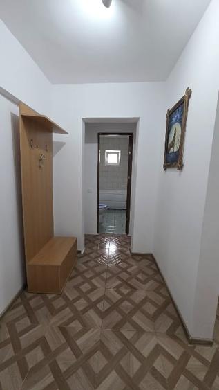 Apartament cu 2 camere decomandat, mobilat în Inel II