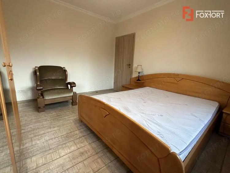 Casă cu 3 camere cu Teren 100 Mp în Buziașului