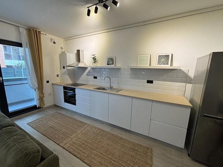 Apartament cu 2 camere semidecomandat în Dristor