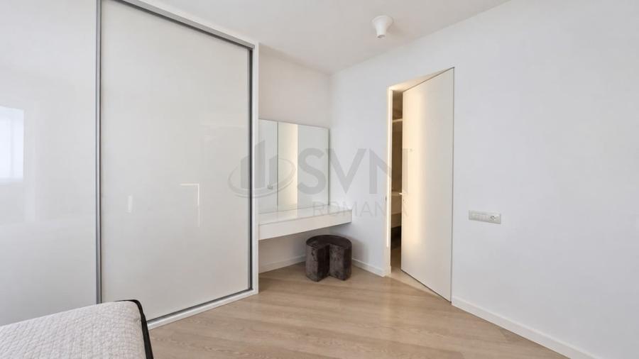 Apartament cu 3 camere decomandat în Pipera