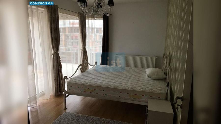 Apartament cu 4 camere semidecomandat, mobilat în Bună Ziua