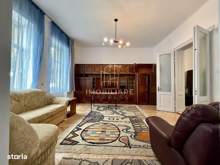 Apartament cu 4 camere în Gruia