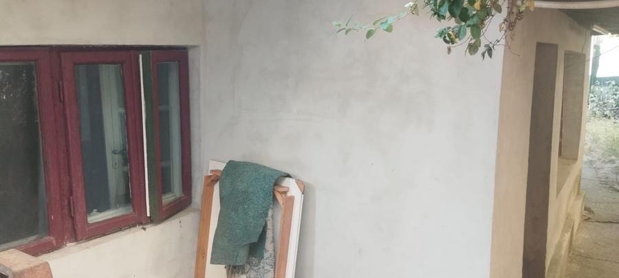 Casă cu 3 camere în Central